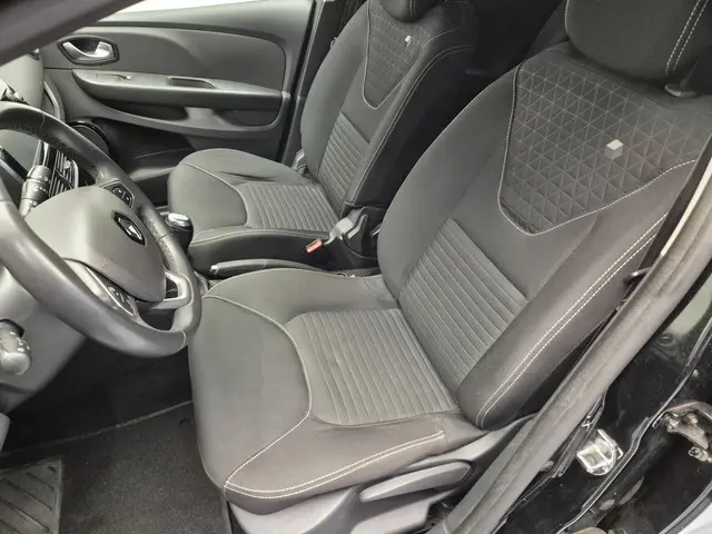 Renault Clio Estate 1.2 TCe Intens 2017 Benzine 11