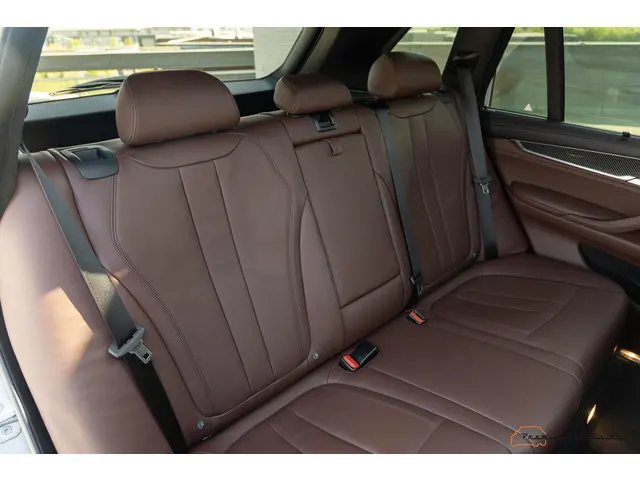BMW X5 M F85 2017 Benzine 41