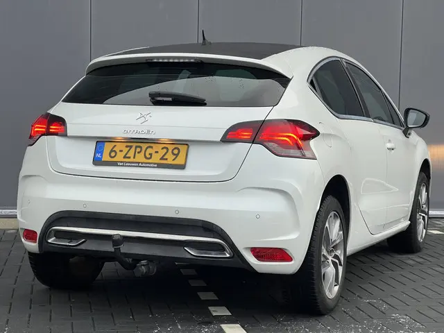 Citroën DS4 1.6 VTi So Chic 2015 Benzine 9
