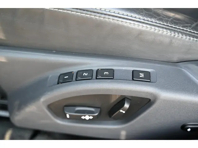 Volvo V70 2.0 T4 Dynamic Edition 2015 Benzine 20