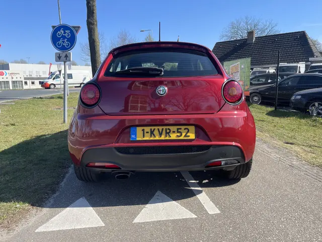 Alfa Romeo MiTo 1.3 JTDm ECO Distinctive 2013 Diesel 6