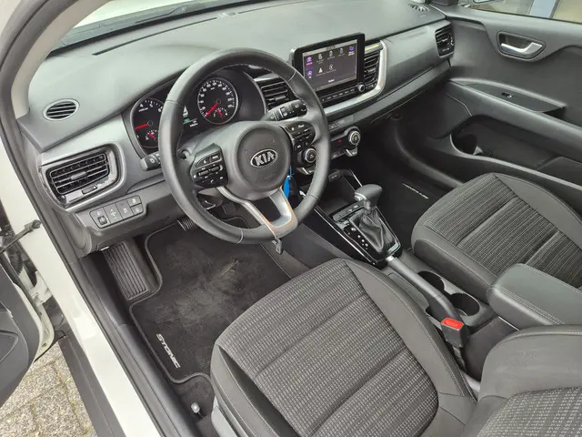 Kia Stonic 1.0 T-GDi MHEV DynamicLine 2021 Benzine 24