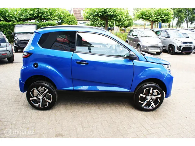 Aixam Crossover Brommobiel SUV 2024 Diesel 5