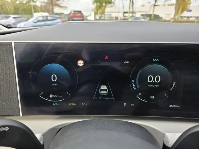 Hyundai Tucson 1.6 VERKOCHT 2025 Hybride Benzine 20