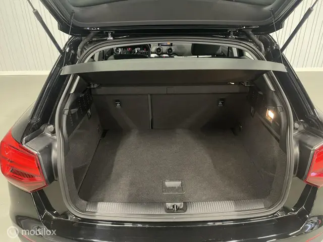 Audi Q2 30 TFSI S Edition 2020 Benzine 7