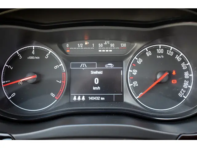 Opel Corsa 1.4 Online Edition 2018 Benzine 34