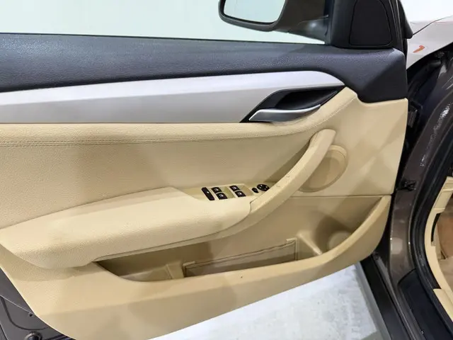 BMW X1 sDrive18 110kW Automaat Navi/Clima 2013 Benzine 35