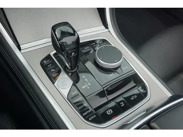 BMW 8 Serie Cabrio 840i 2020 Benzine 23
