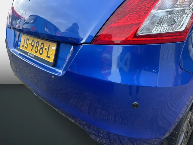 Suzuki Swift 1.2 Bandit EASSS 2016 Benzine 24