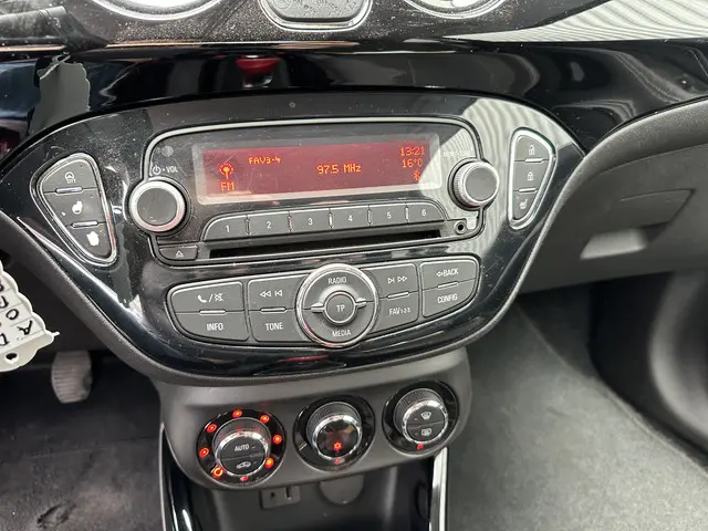Opel ADAM 1.2 Jam 2013 Benzine 20