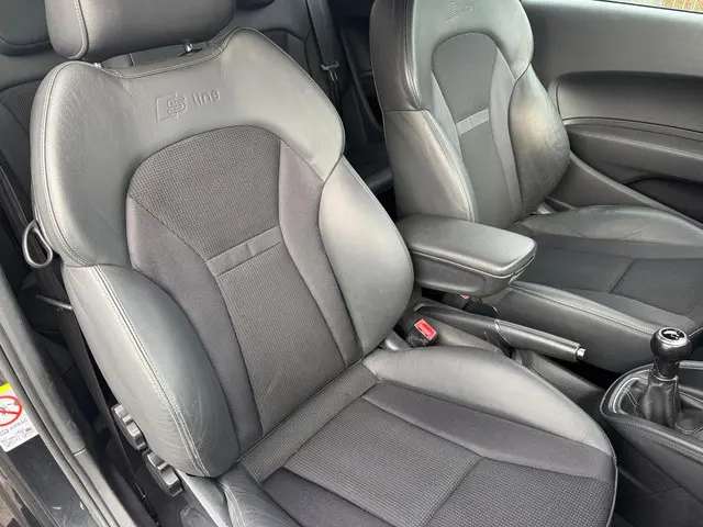 Audi A1 1.2 TFSI S-LINE|Navi|Cruise 2014 Benzine 9