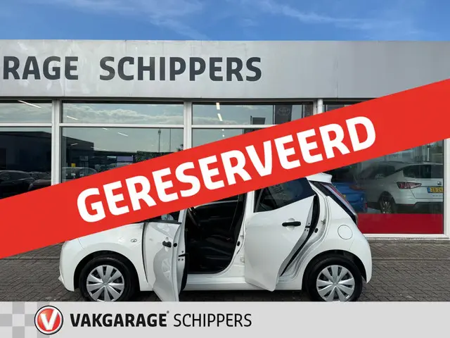 Toyota Aygo 1.0 VVT-i x airco cruise 5d 2018 Benzine 21