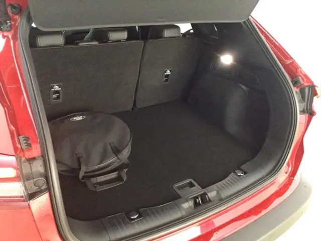Ford Kuga 2.5 PHEV Active X 2024 Hybride Benzine 4