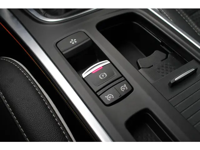 Renault Mégane Estate 1.3 TCe Bose 2020 Benzine 26