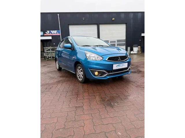 Mitsubishi Space Star 1.0 Intense 2016 Benzine 2