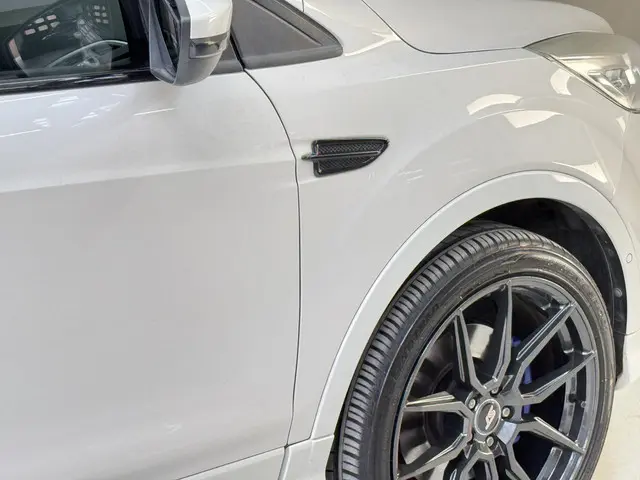 Ford Kuga 1.6 Titanium Plus 4WD, 183Pk, 2015, 2015 Benzine 23