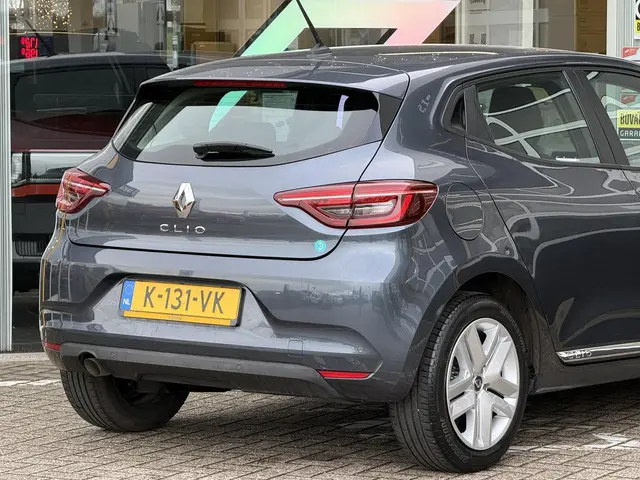 Renault Clio 1.0 TCe Zen Comfort 2021 Benzine 30