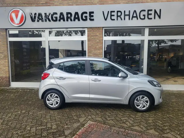 Hyundai i10 1.0 Comfort 2022 Benzine 4