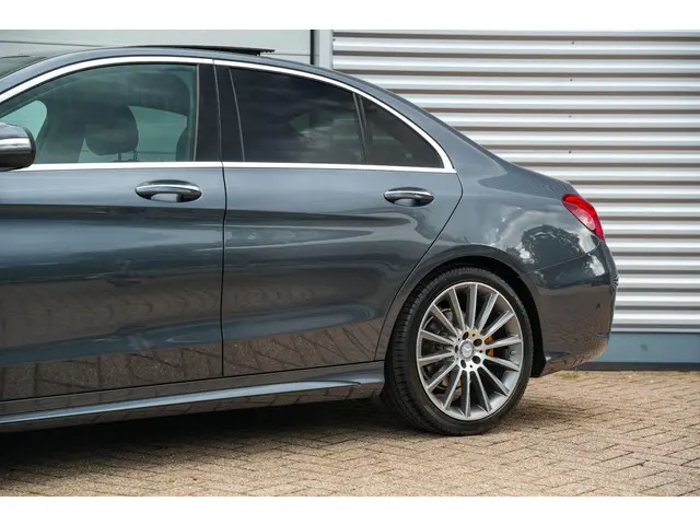 Mercedes-Benz C-Klasse 200 Prestige 2014 Benzine 31
