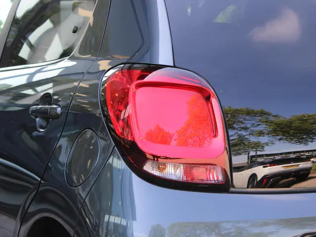 Citroën C1 1.2 PureTech Shine 2015 Benzine 24