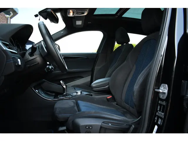 BMW X2 sDrive20i 192pk M-Sport X 2019 Benzine 4