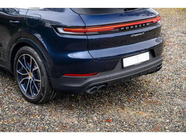 Porsche Cayenne S E-Hybrid 2024 Hybride Benzine 34