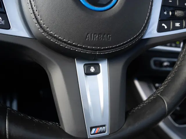 BMW X5 xDrive45e 2022 Hybride Benzine 48