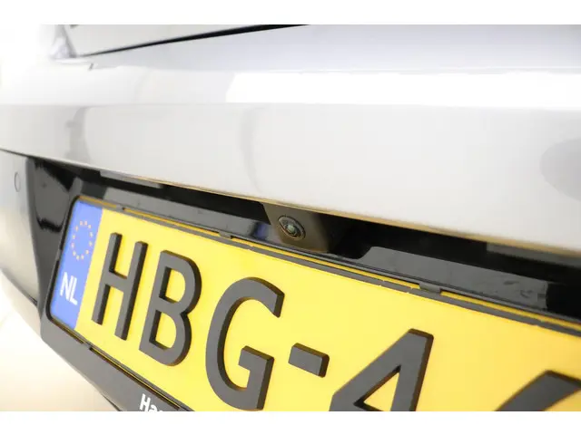 Peugeot 208 1.2T 100pk Allure 2024 Benzine 14