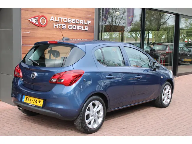 Opel Corsa 1.4 Bi-Fuel Edition 2018 Benzine 4