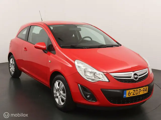 Opel Corsa 1.2-16V Berlin 2014 Benzine 8