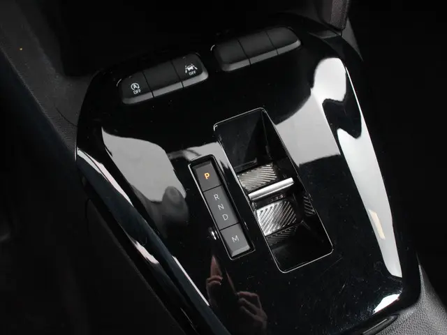 Opel Corsa 1.2 Turbo Automaat GS Line 2024 Benzine 19