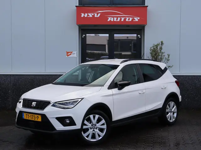 SEAT Arona 1.0 TSI Style Business Intense 2018 Benzine