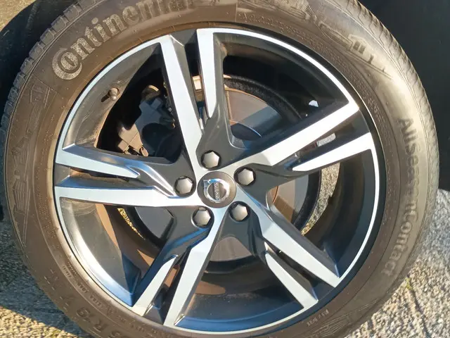 Volvo XC60 T5 AWD R-Design 2019 Benzine 14