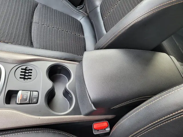 Renault Kadjar 1.2 TCe Bose 2015 Benzine 17