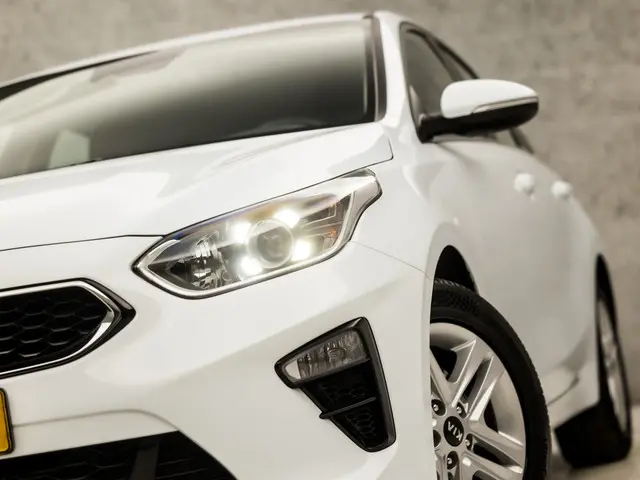 Kia Ceed 1.0 T-GDi DynamicLine 2018 Benzine 9