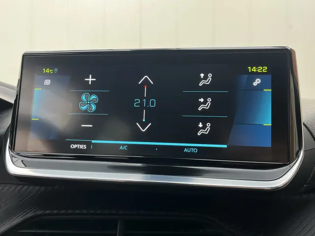 Peugeot e-2008 EV GT 50 kWh 2021 Elektrisch 15