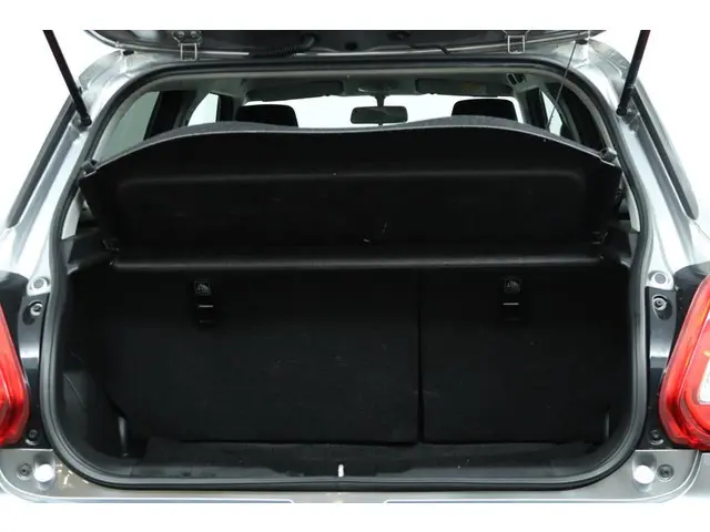 Suzuki Swift 1.2 Select 2018 Benzine 42