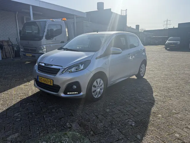 Peugeot 108 2