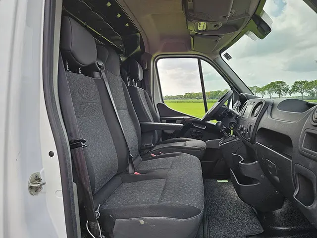 Opel Movano 2.3 2018 Diesel 7