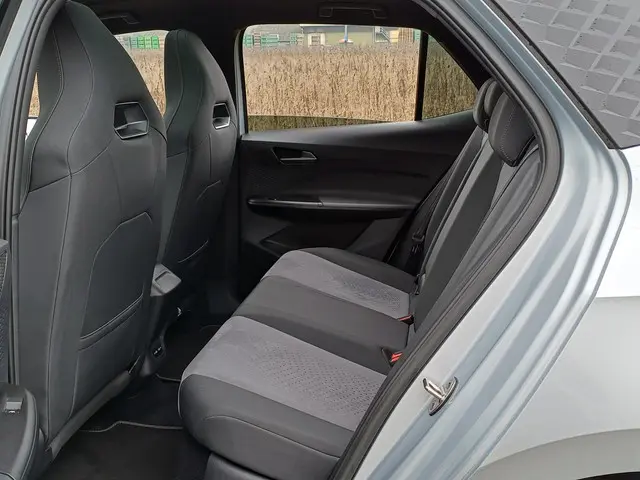 CUPRA Born Copper Edition One 62 kWh 2022 Elektrisch 32