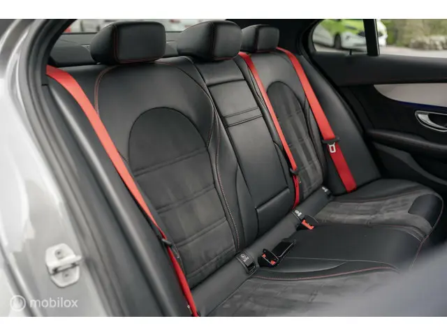 Mercedes-Benz C-Klasse 43 AMG 4MATIC 2015 Benzine 15