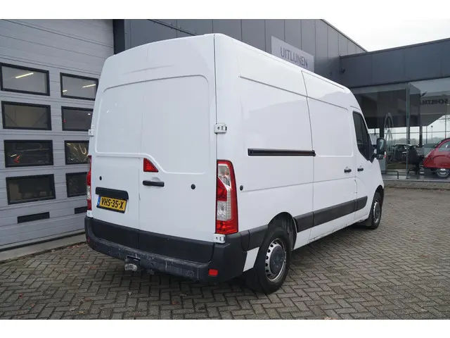 Opel Movano 2.3 TURBO 150 PK L2H2 2020 Diesel 2