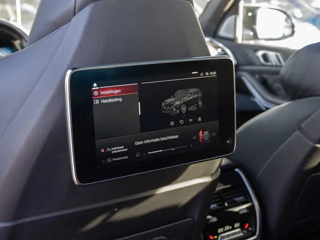 BMW X5 M Competition 2021 Benzine 21