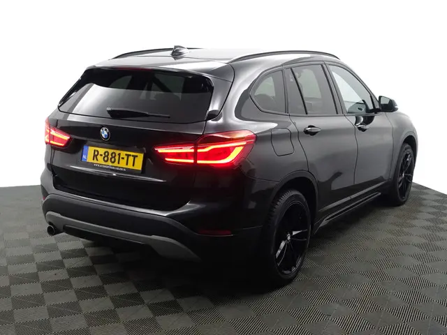 BMW X1 sDrive18i M Sport Aut- 2017 Benzine 28