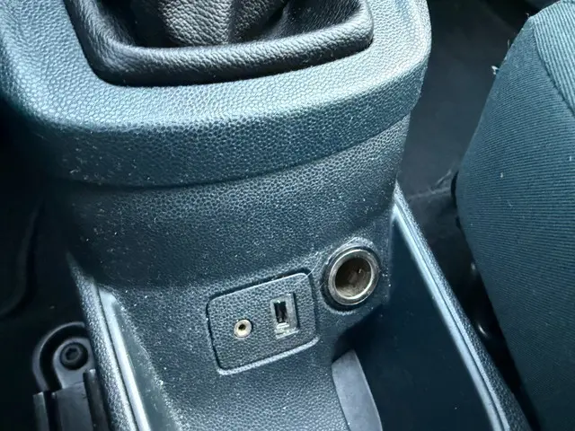 Ford Fiesta 1.25 Titanium 2013 Benzine 36