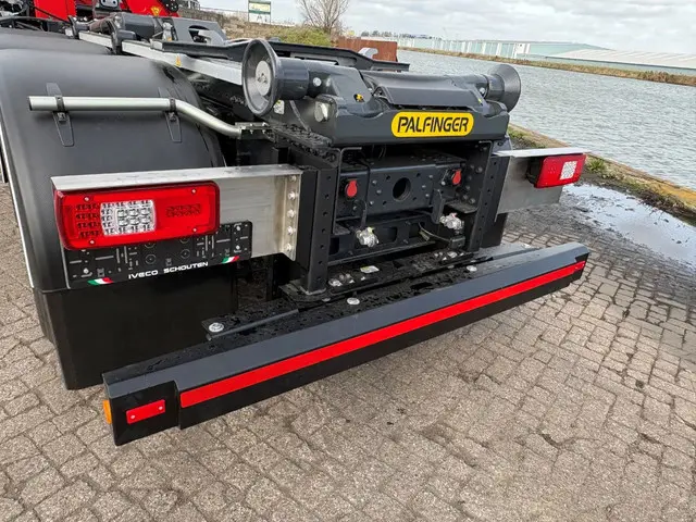 Iveco X-Way 500 8X4 TRIPLE 2026 Diesel 9