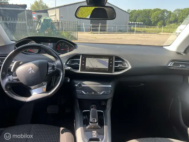 Peugeot 308 1.5 BlueHDi Blue Lease Premium 2019 Diesel 8