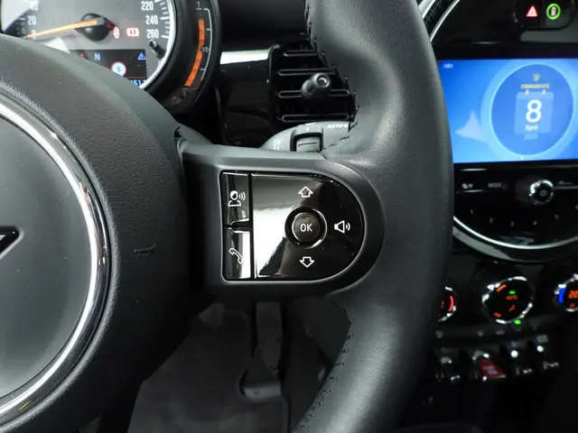 MINI 3-Deurs Cooper 2023 Benzine 14