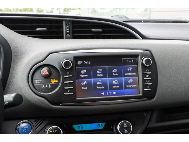 Toyota Yaris 1.5 Hybrid Dynamic 2019 Hybride Benzine 28