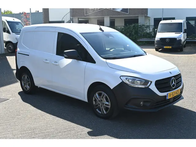 Mercedes-Benz Citan 110 CDI L1 Pro 2023 Diesel 12